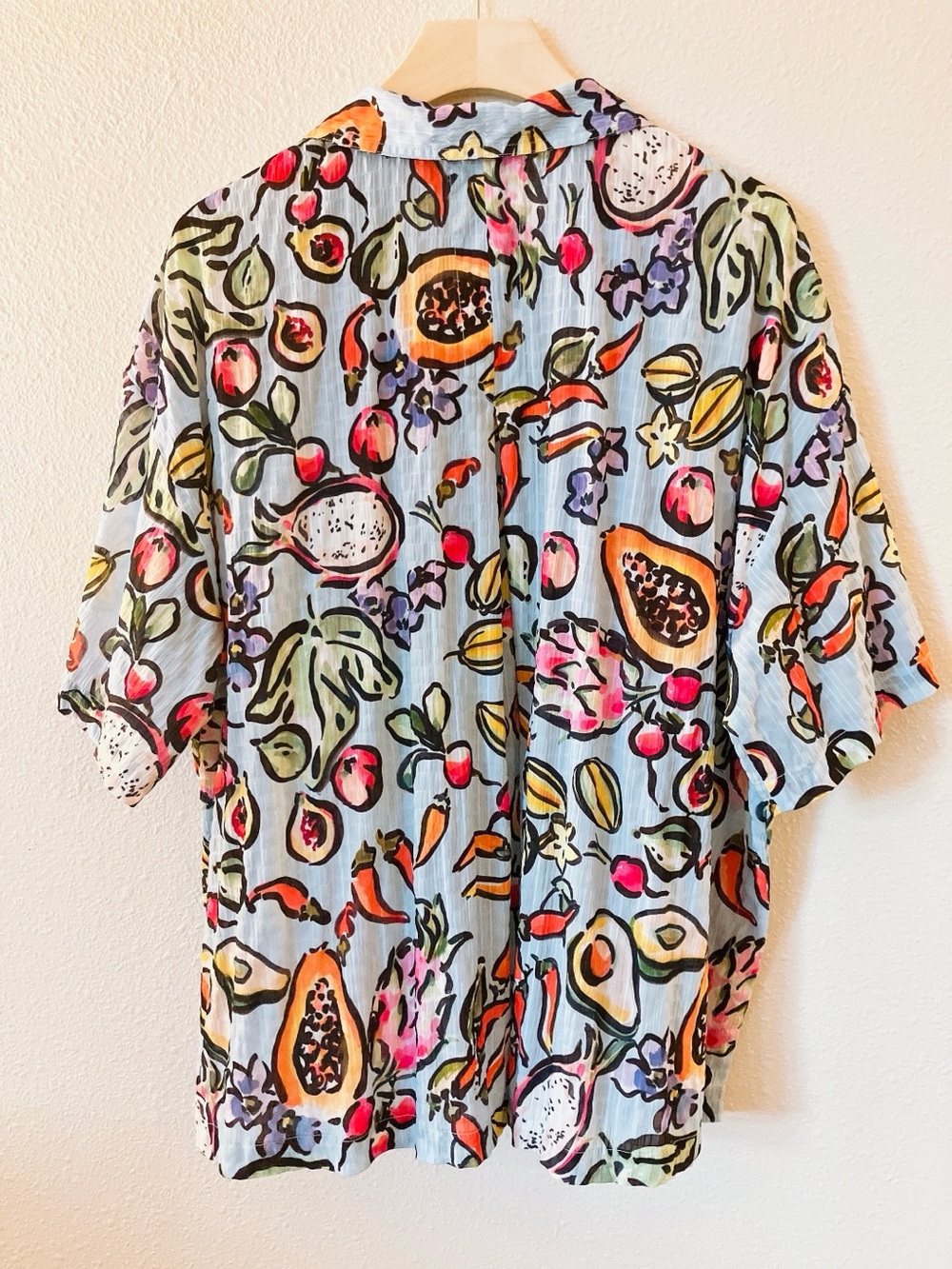Zara Button-Down Shortsleeve Vneck Camp Collar Shirt Blouse Fruit Print Oversize - Picture 4 of 11